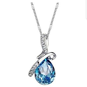 Womens stone teardrop crystal pendant necklace